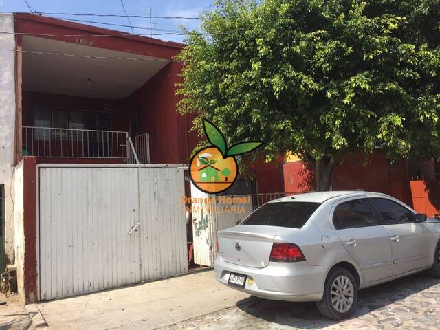 #5105 - Casa para Venta en Guadalajara - JC - 1