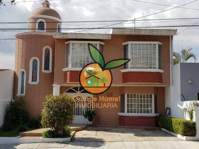 #5131 - Casa para Venta en Zapopan - JC - 1