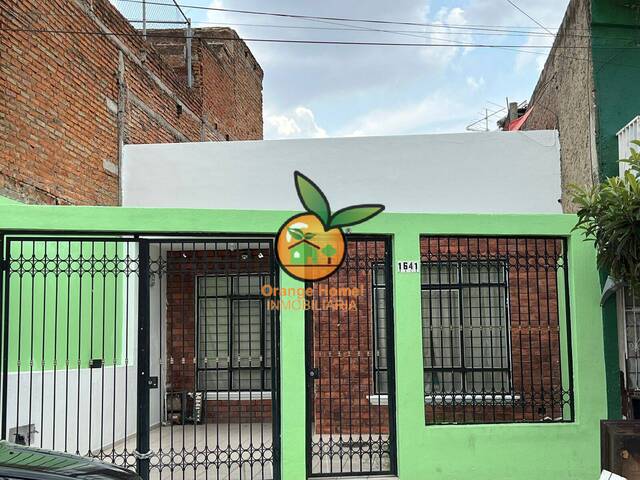 #5237 - Casa para Venta en Guadalajara - JC - 1