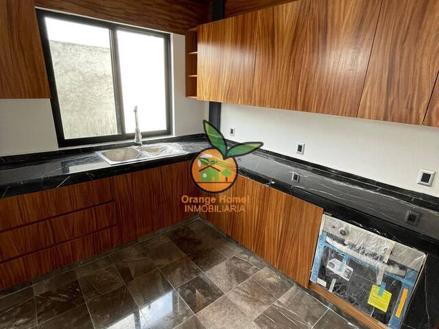 Casa para Venta en Zapopan - 4