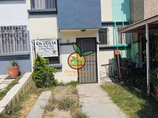 #5504 - Casa para Venta en Tonalá - JC