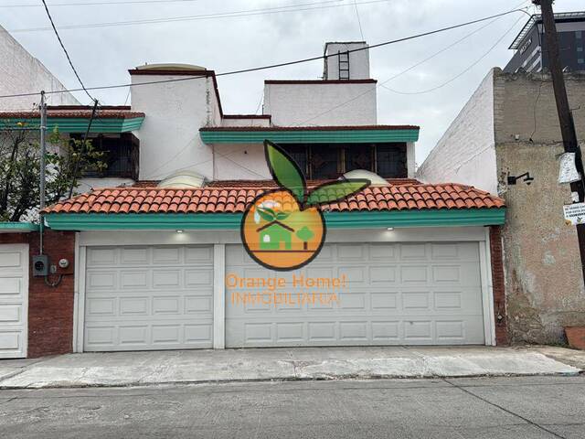 #5594 - Casa para Venta en Guadalajara - JC - 1