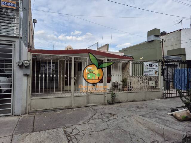 #5616 - Casa para Venta en Guadalajara - JC
