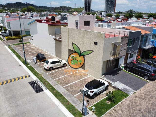 #5691 - Casa para Venta en Zapopan - JC - 2