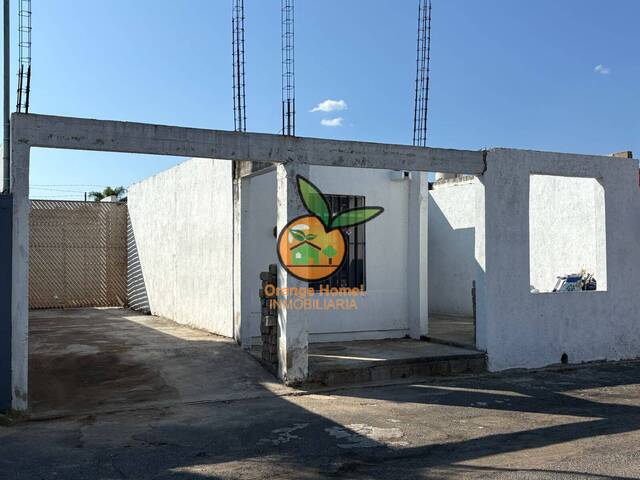 #5704 - Casa para Venta en Tlajomulco de Zúñiga - JC - 2