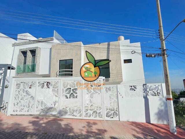 #5714 - Casa para Venta en Tlaquepaque - JC - 1