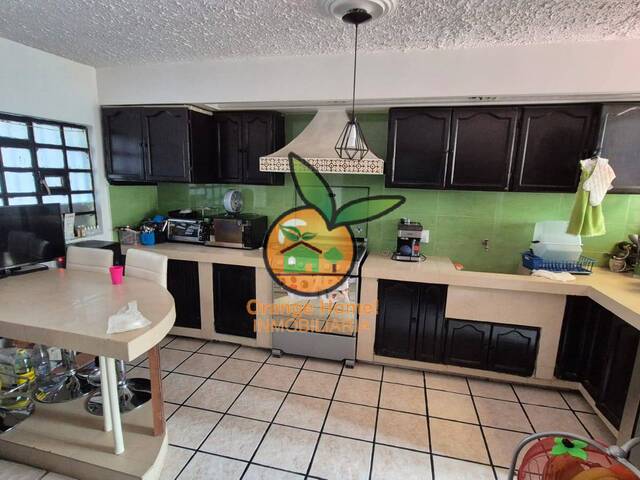 #5717 - Casa para Venta en Guadalajara - JC - 3