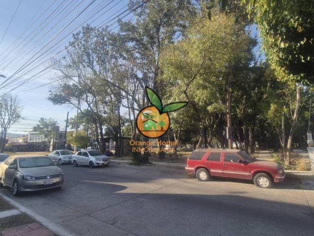 #5721 - Casa para Venta en Guadalajara - JC