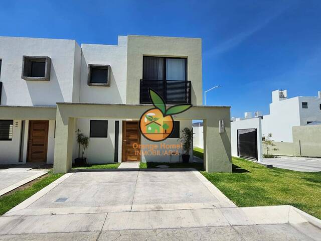 #5762 - Casa para Venta en Tlajomulco de Zúñiga - JC - 1