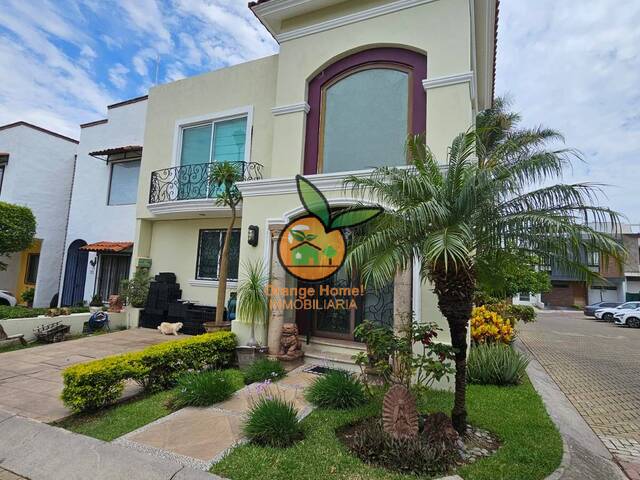 #5774 - Casa para Venta en Zapopan - JC - 2