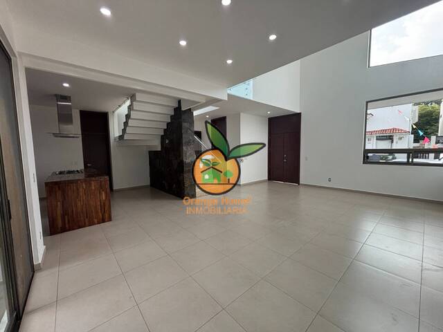 #5778 - Casa para Venta en Zapopan - JC - 3