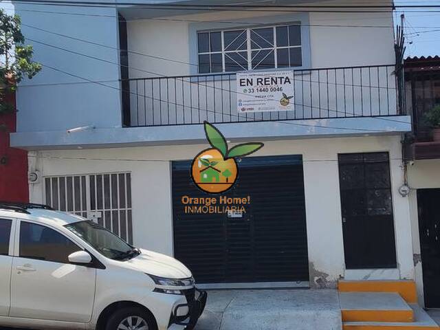 #5786 - Casa para Venta en Guadalajara - JC