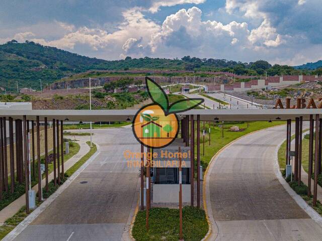 #5794 - Casa para Venta en Tlajomulco de Zúñiga - JC - 2